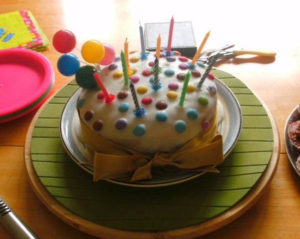 smarties birthday cake mummypages mummypages uk