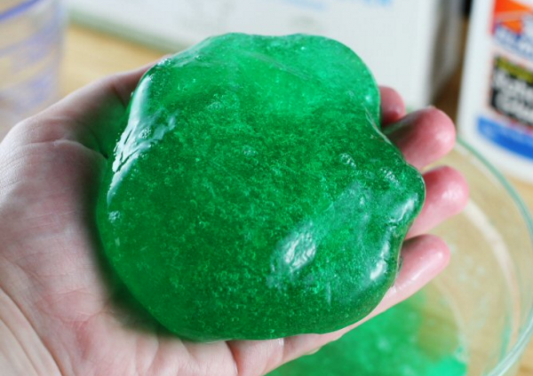 Girl Gets Third-Degree Burns From Homemade Slime